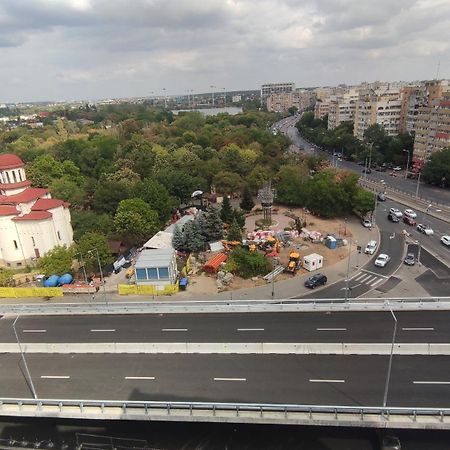 Lake And Park View Residence Bucarest Extérieur photo